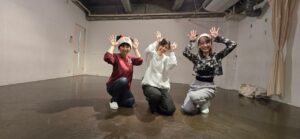 テーマパークダンスに必要な手の使い方